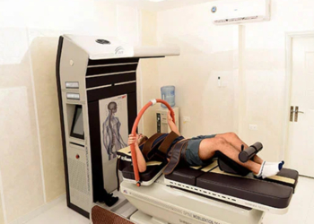 Physical Therapy with Spinal Traction Device